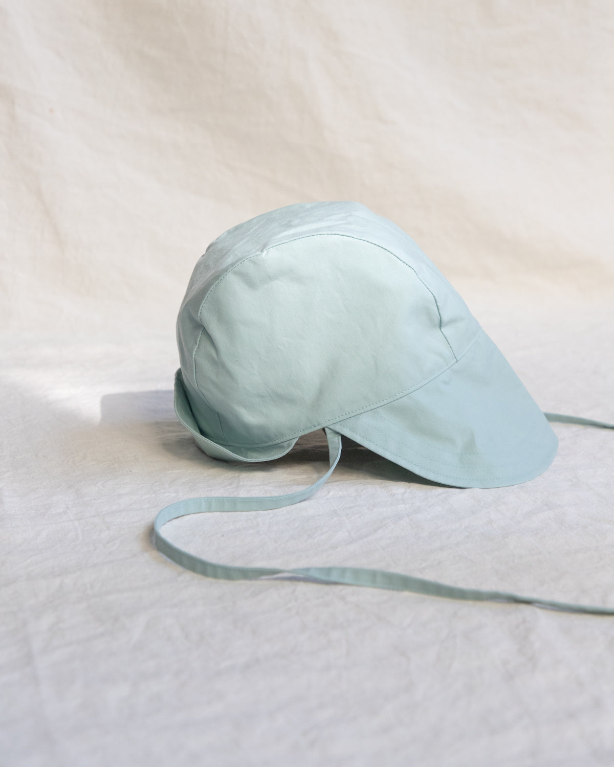 England Bonnet mist hat