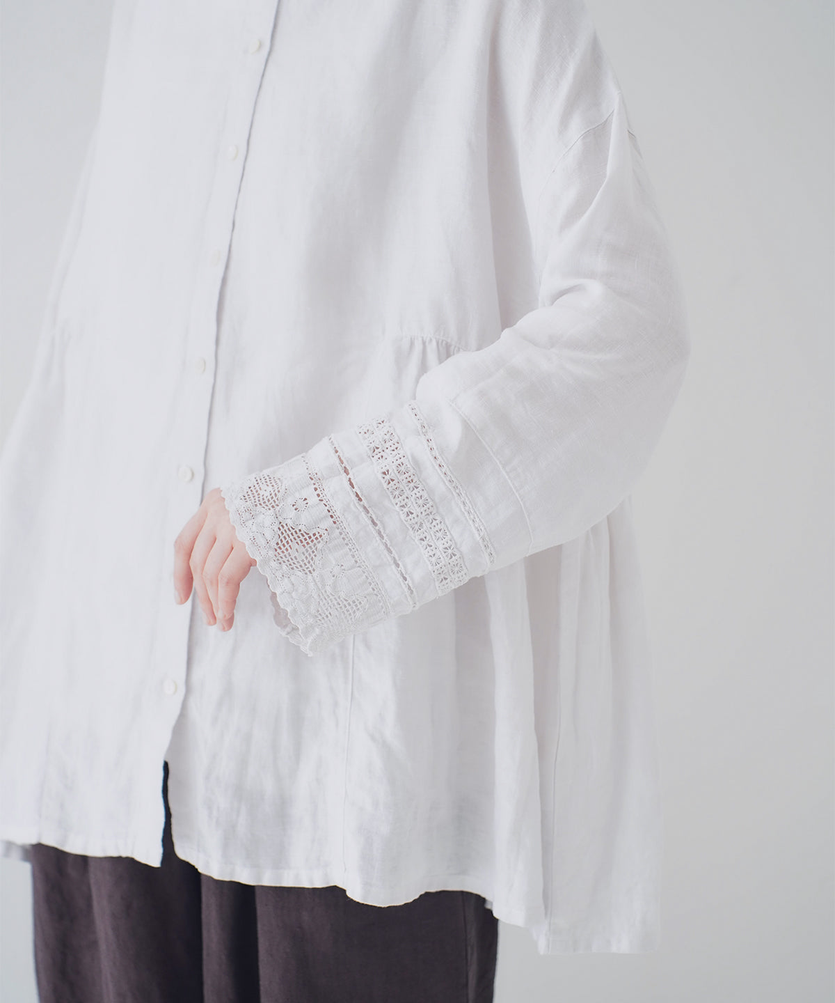 nest Robe | Linen Lace Side Gathered Two-way Blouse