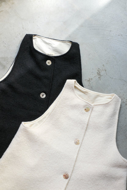 Oiloa vest