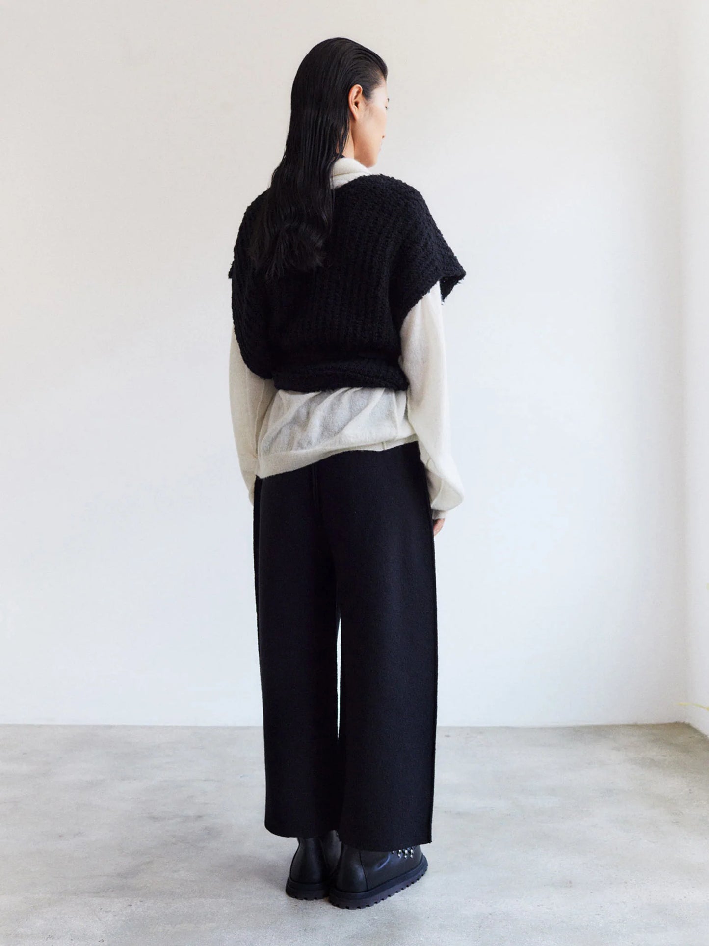 Mune wool wrap vest