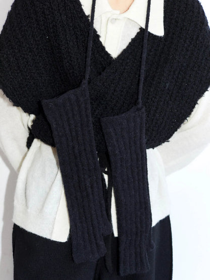 Mune wool wrap vest